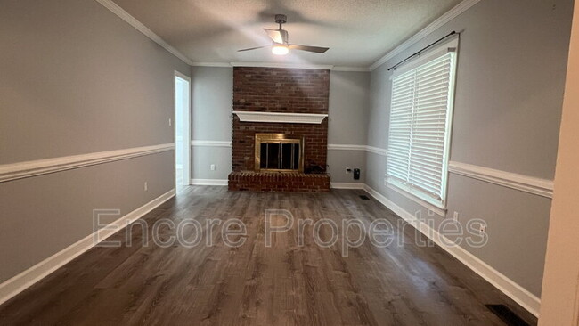 Building Photo - 8112 Stillbreeze Dr