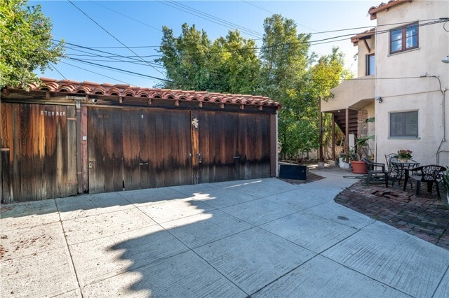 Building Photo - 1846 Holmby Ave