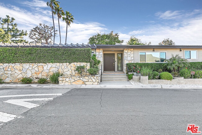 Building Photo - 3543 Scadlock Ln