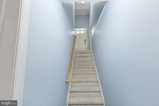 Building Photo - 110 MILL Ln