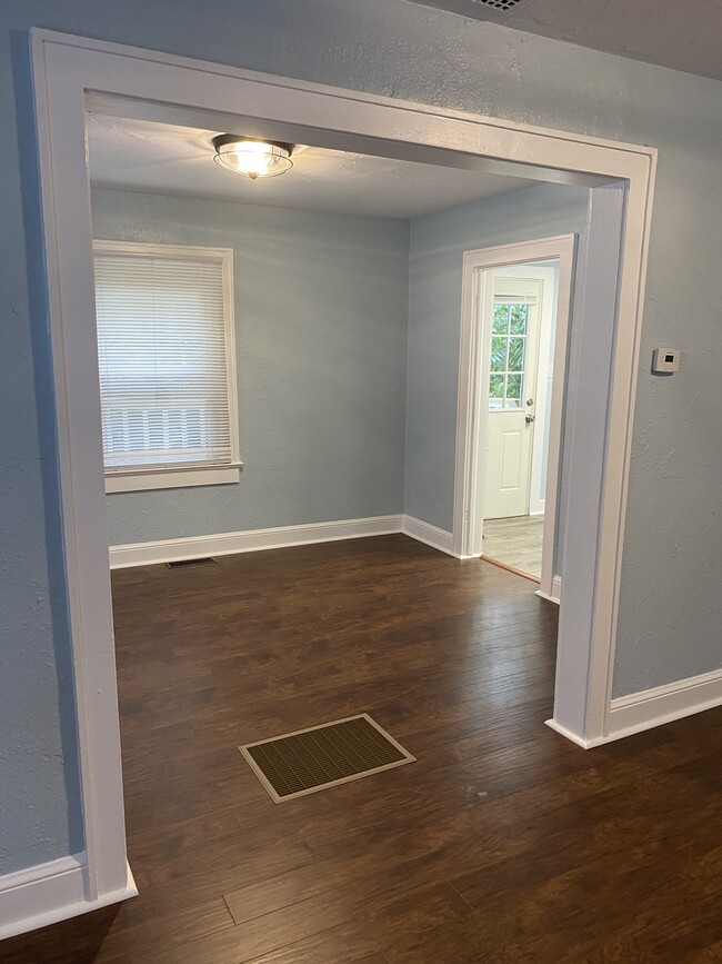 Dining room - 1019 Tyler Ave