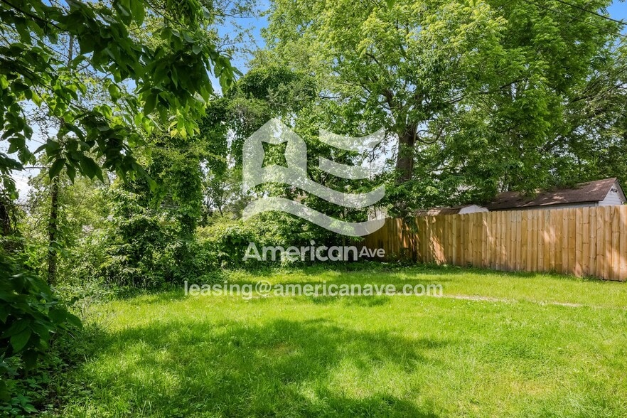 Building Photo - 1511 Carroll St