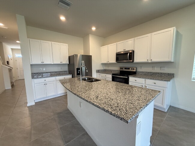 Building Photo - 2188 Tay Wes Dr