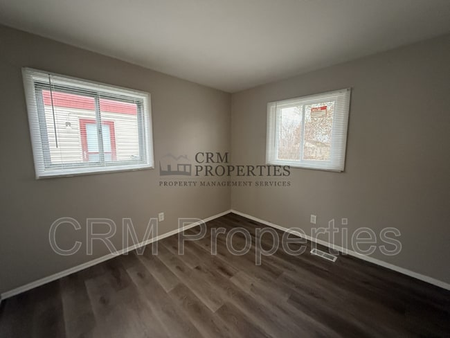 Building Photo - 3156 Dequincy St