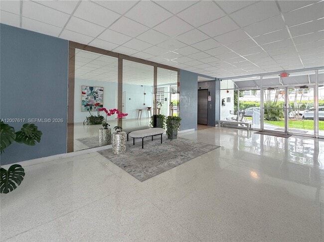 Building Photo - 1075 92nd St