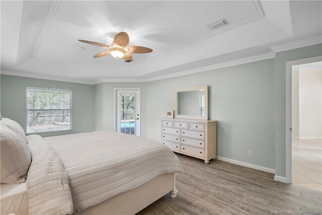 Building Photo - 4213 SW Utterback St