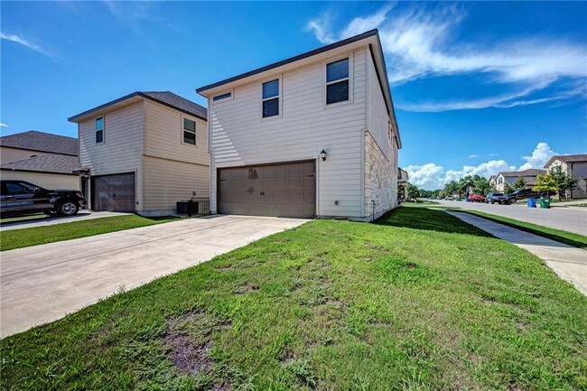 Building Photo - 107 Buckthorn Dr