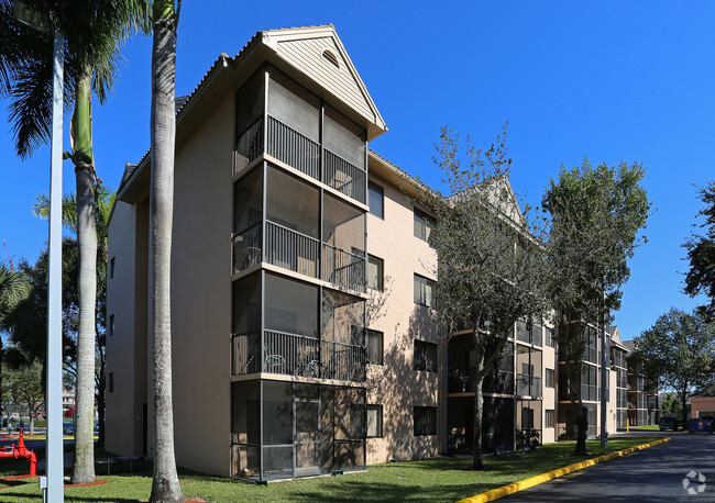 Building Photo - Weinberg House