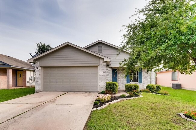 Primary Photo - 113 Brooke St