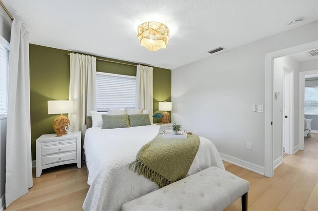 Building Photo - 2428 Whippoorwill Cir
