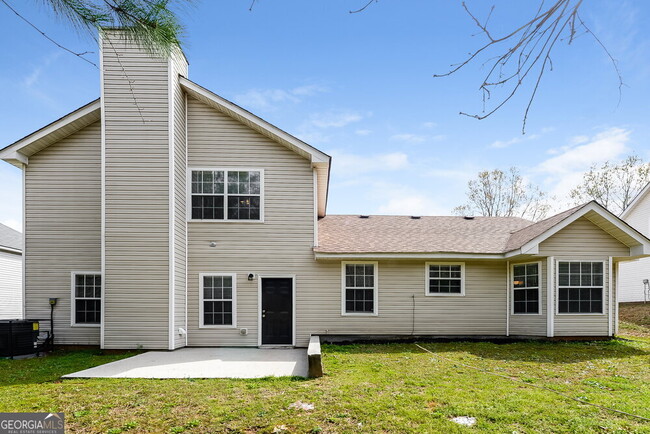 Building Photo - 125 Titan Rd