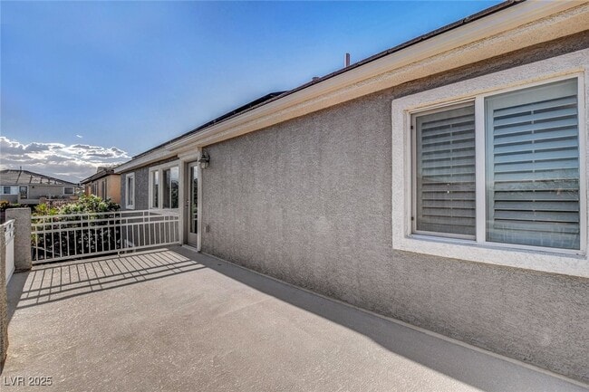 Building Photo - 4125 W Erinbird Ave