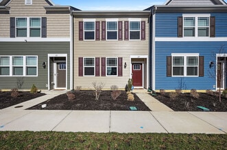Building Photo - 27 Crowberry Dr