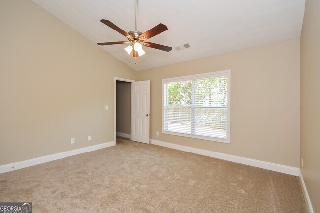 Building Photo - 11562 Kades Trail