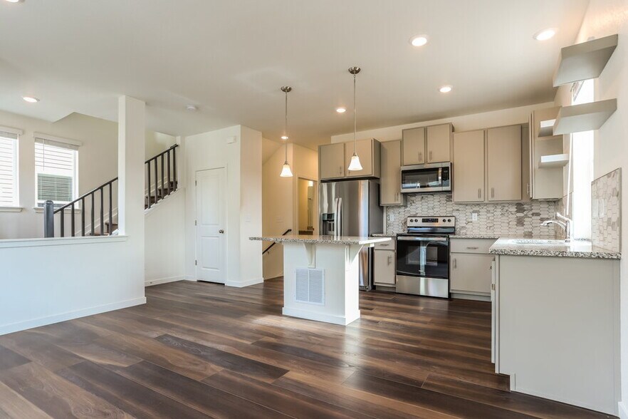 Building Photo - 4721 N Tower Dr