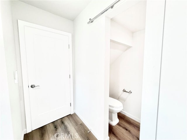 Building Photo - 401 W Erna Ave