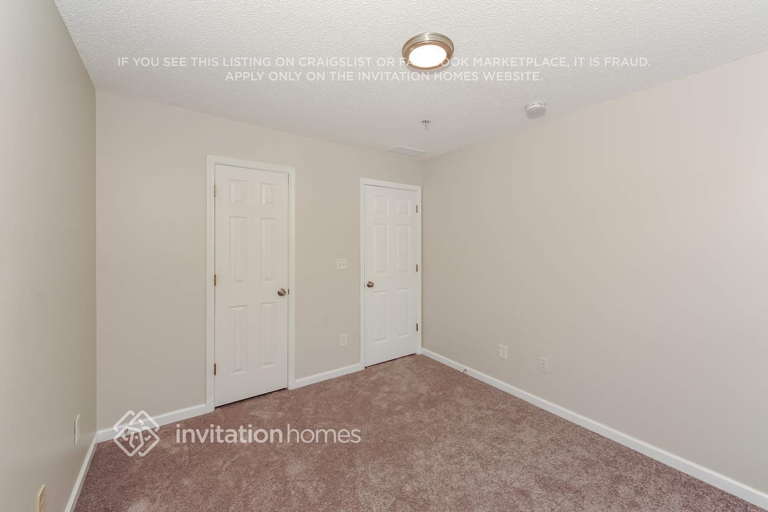 Building Photo - 112 Regent Pl