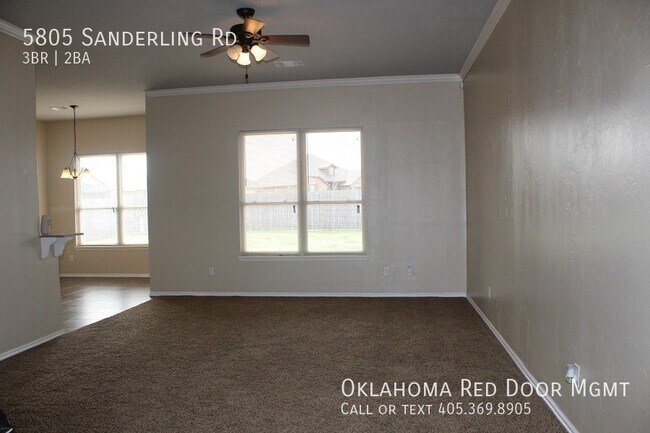 Building Photo - 5805 Sanderling Rd