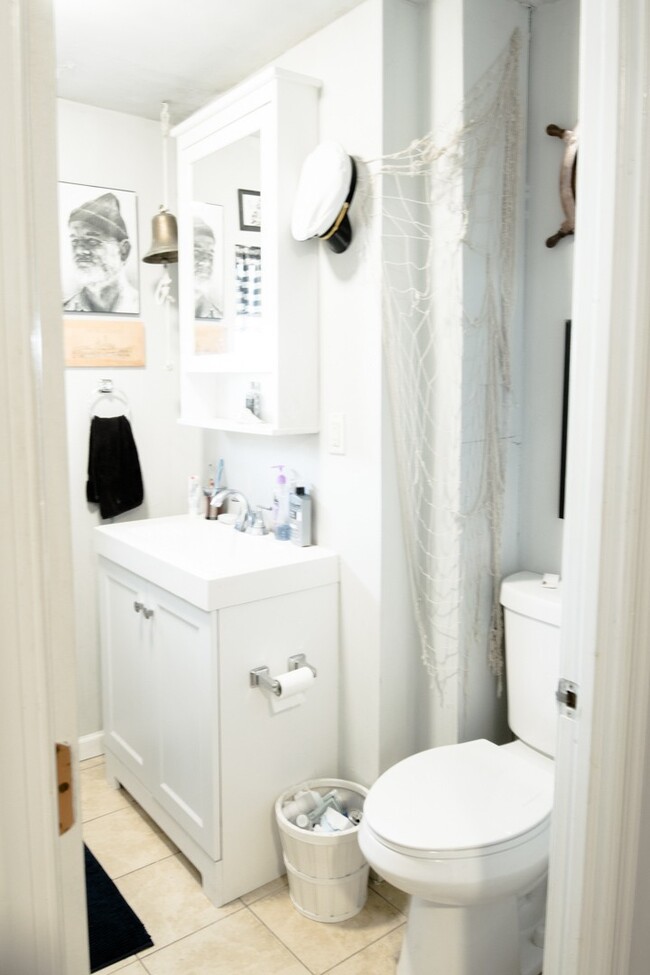 Building Photo - Fishtown Charmer on a Quiet Street - 2 bed...