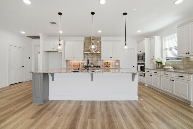 Building Photo - 9727 Rockwell Dr