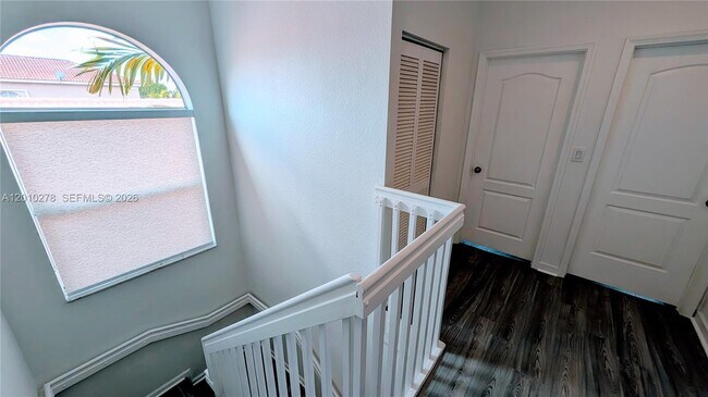 Building Photo - 2151 NE 37th Terrace