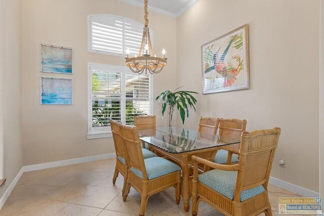 Building Photo - 22 Laguna Madre Dr
