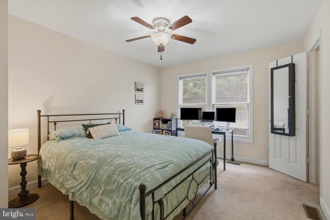 Building Photo - 6123 Joust Ln