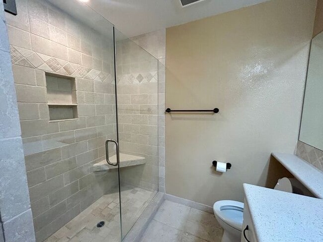 Building Photo - San Roque 3 Bedroom Townhouse - Available Late January