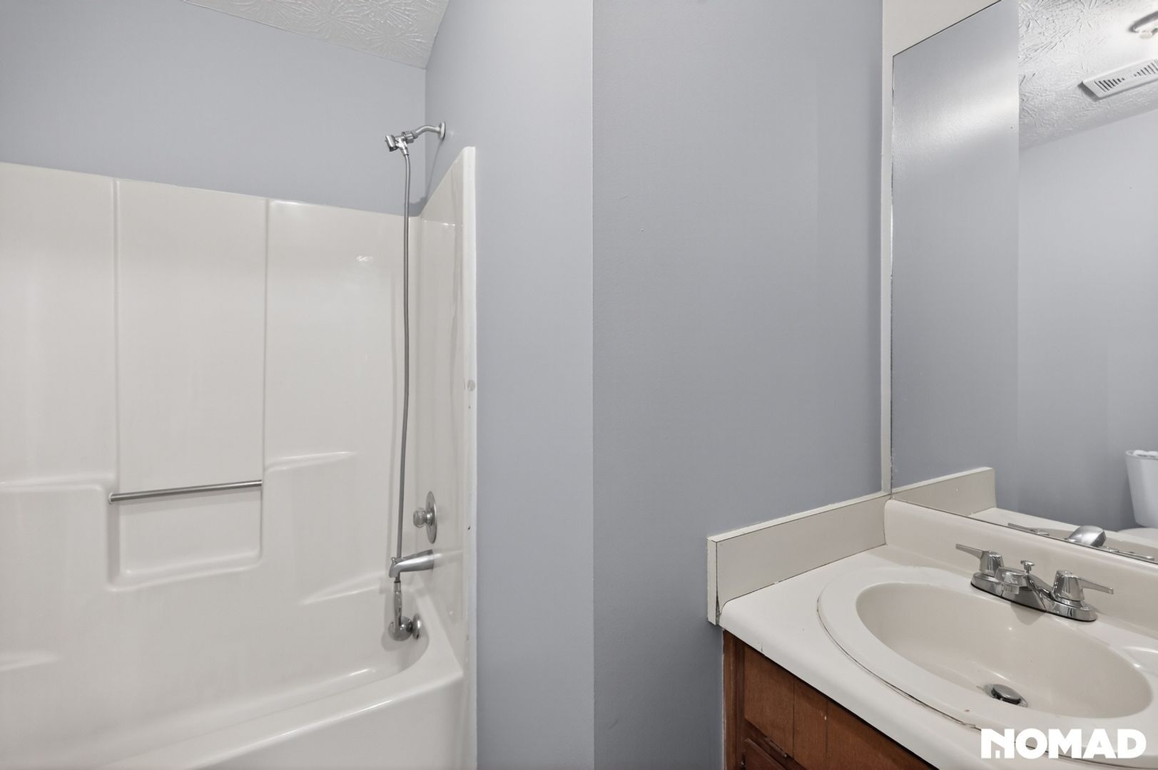 Building Photo - 2112 Fairway Ct SE