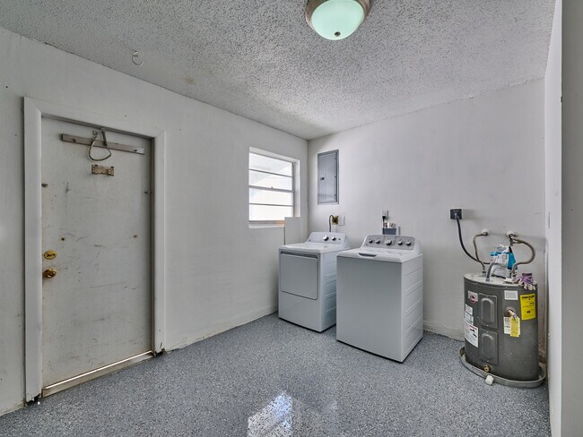 Building Photo - 2081 SW 13th Terrace