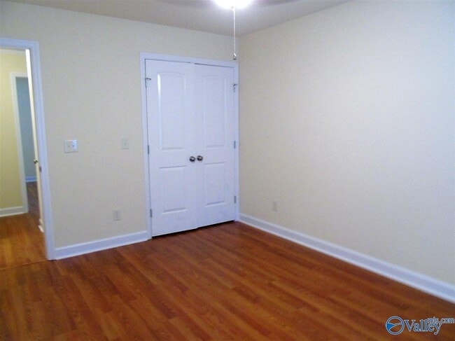 Building Photo - 5157a Maysville Rd