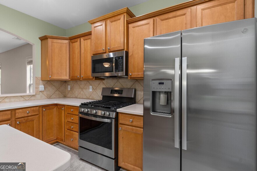 Building Photo - 105 Dahlia Dr