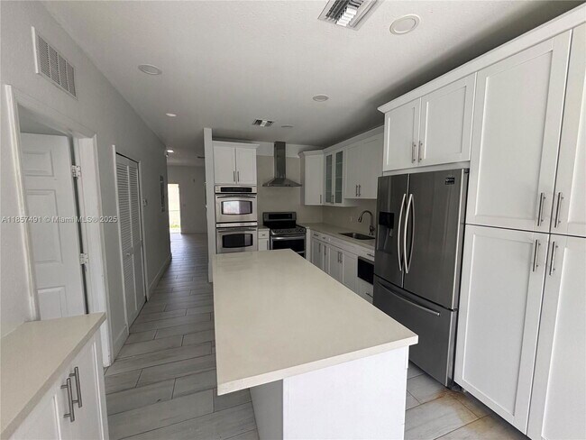 Building Photo - 26514 SW 138th Ave