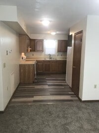 Building Photo - 1112 Park St