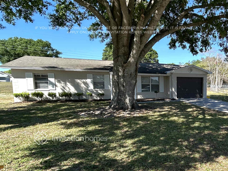 Building Photo - 6101 Waterman Ln
