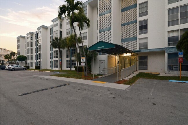 Building Photo - 200 177th Dr