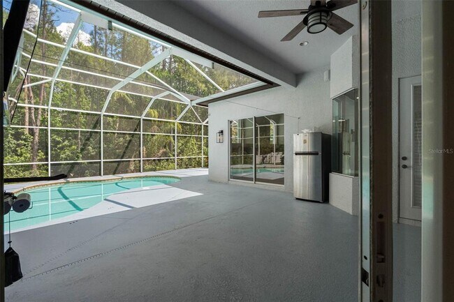 Building Photo - 16750 Ivy Lake Dr