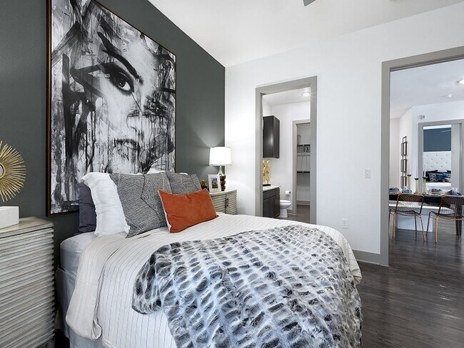 Building Photo - 632 N Eldridge Pkwy