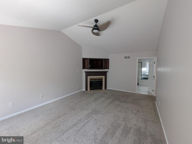 Building Photo - 114 Lenape Dr