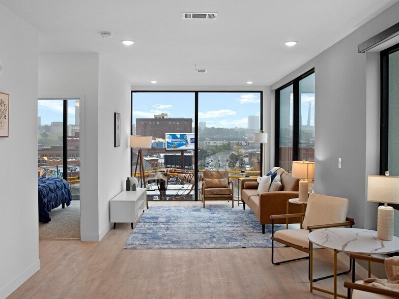 Wonderland's 1 bedroom - Lux: Wonderland in Crossroads / Katz on Main