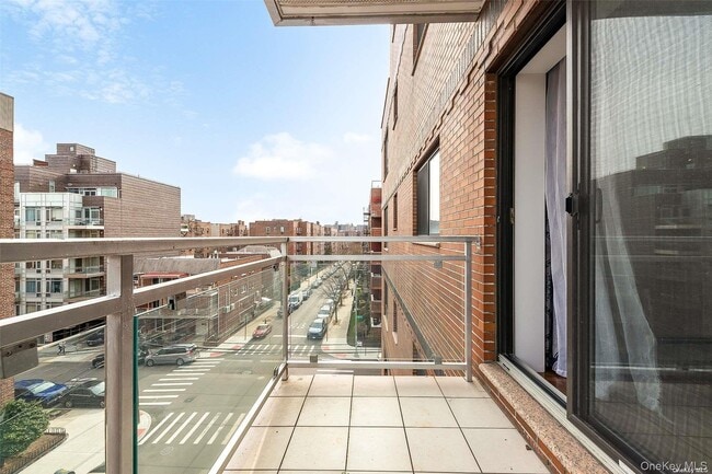 Building Photo - 94-11 65th Rd