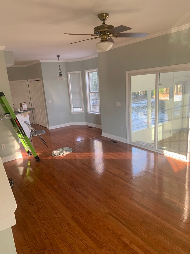 Building Photo - 410 Chatham Forest Dr