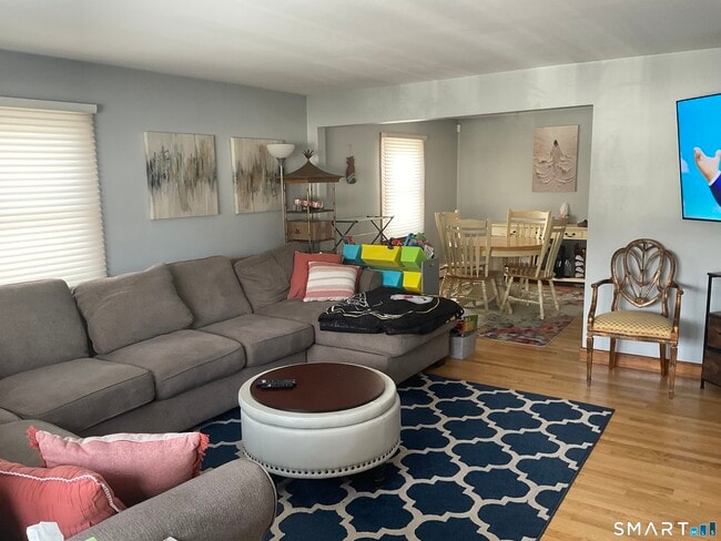 Building Photo - 83 D'Eramo Pl