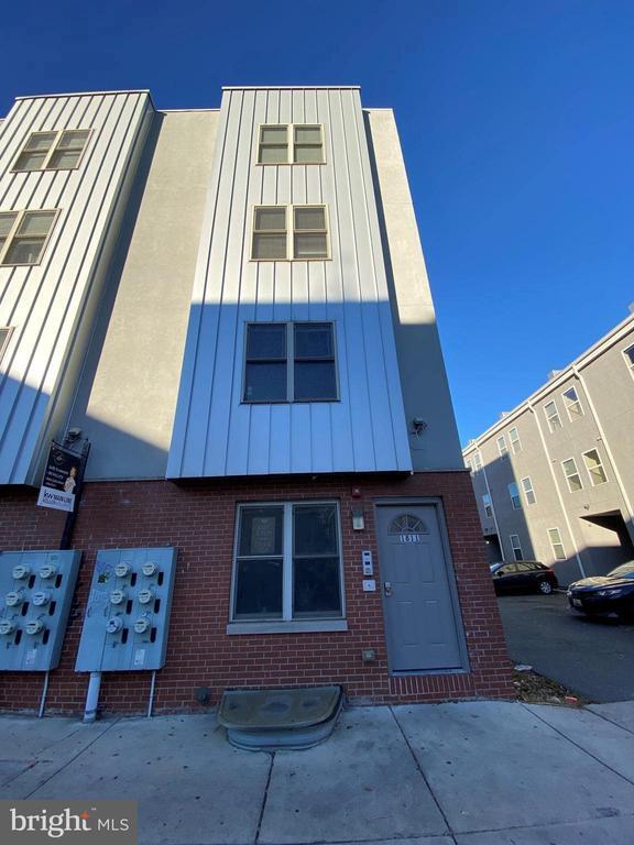 Building Photo - 1811 Cecil B. Moore Ave