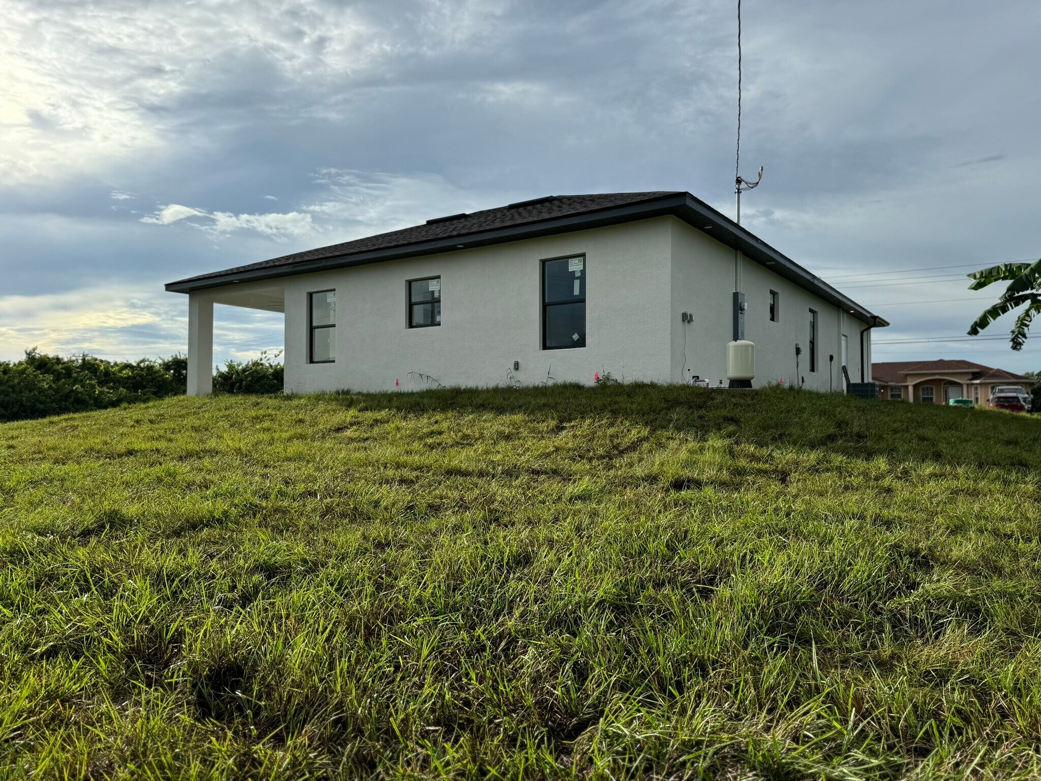 Building Photo - 3210 8th St SW