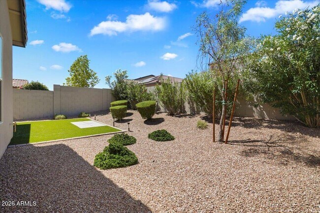 Building Photo - 6630 E Villa Rita Dr
