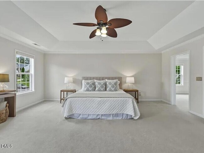 Building Photo - 930 Pristine Ln