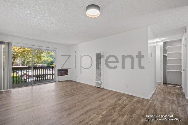 Building Photo - 1060 Oak Grove Rd