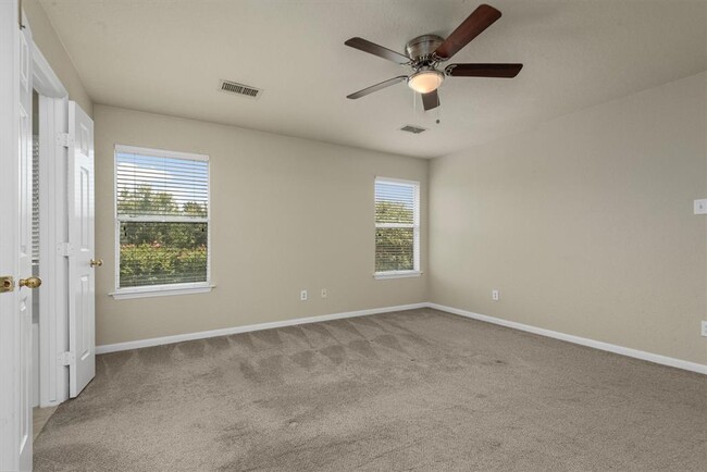 Building Photo - 17919 Rose Hill Park Ln