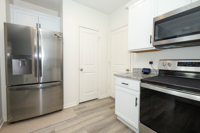 Building Photo - 2326 Carrabelle Wy